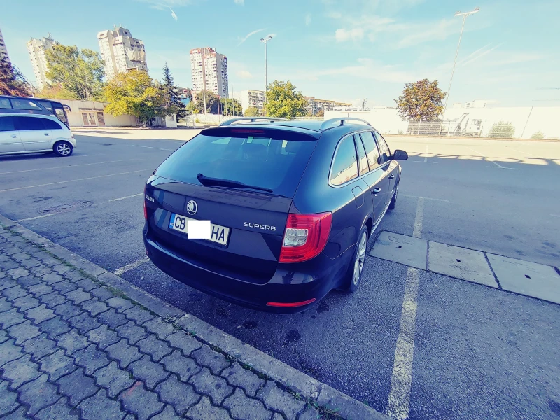 Skoda Superb, снимка 4 - Автомобили и джипове - 48361090