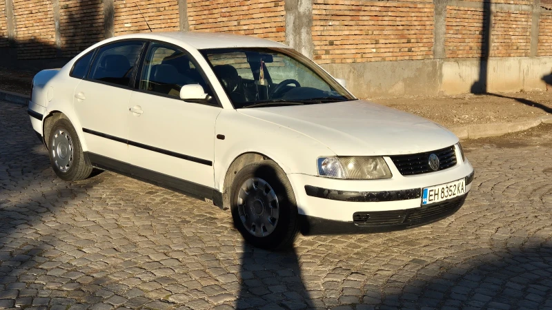 VW Passat 1.9TDI 110HP HIGHLINE, снимка 2 - Автомобили и джипове - 48380579