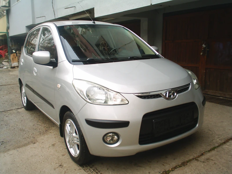 Hyundai I10 1.1 16V Comfort, снимка 1 - Автомобили и джипове - 48414984