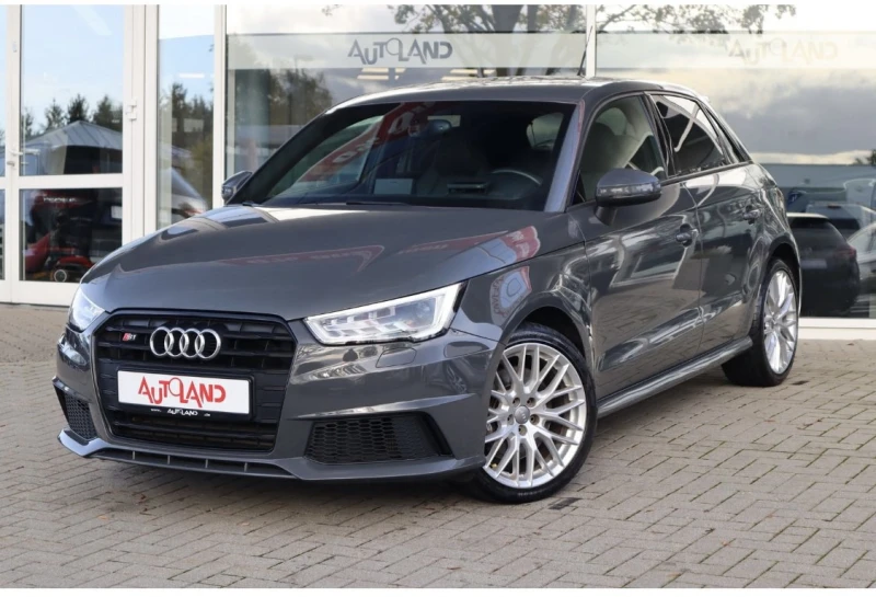 Audi A1 2.0 TFSI, снимка 15 - Автомобили и джипове - 48548542