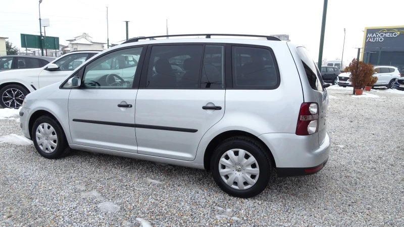 VW Touran 1.6i-ЗАВОДСКА ГАЗ, снимка 3 - Автомобили и джипове - 48704250