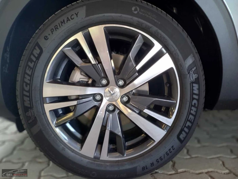 Peugeot 5008 1.5/131HP/ALLURE/EAT8/CAM/NAVI/AMBI/KLEES/256vpr, снимка 4 - Автомобили и джипове - 49906937