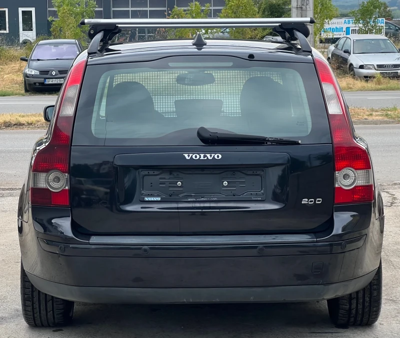 Volvo V50 2.0D* 136к.с.* XENON* TOP* , снимка 4 - Автомобили и джипове - 51206926