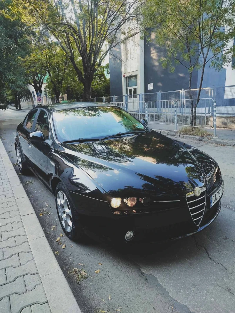 Alfa Romeo 159, снимка 2 - Автомобили и джипове - 52299757