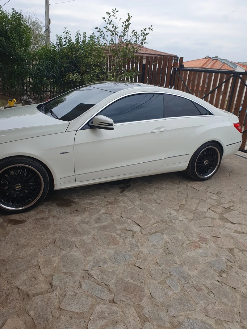 Mercedes-Benz E 350, снимка 2 - Автомобили и джипове - 52461490