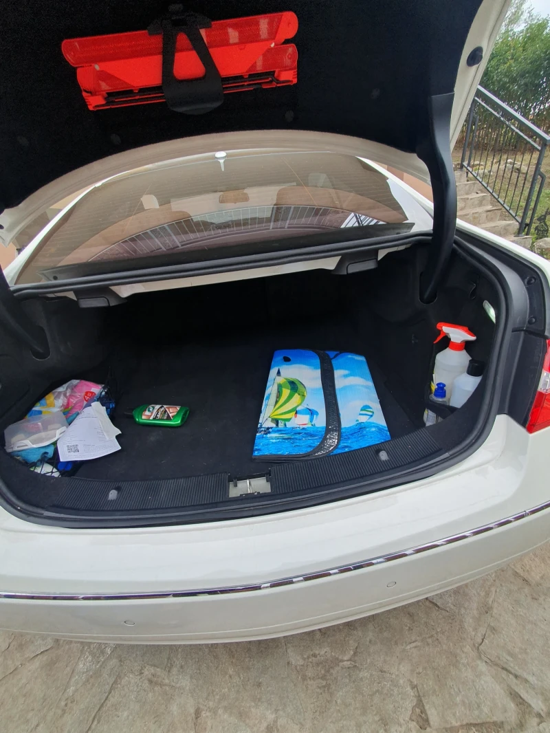 Mercedes-Benz E 350, снимка 12 - Автомобили и джипове - 52461490