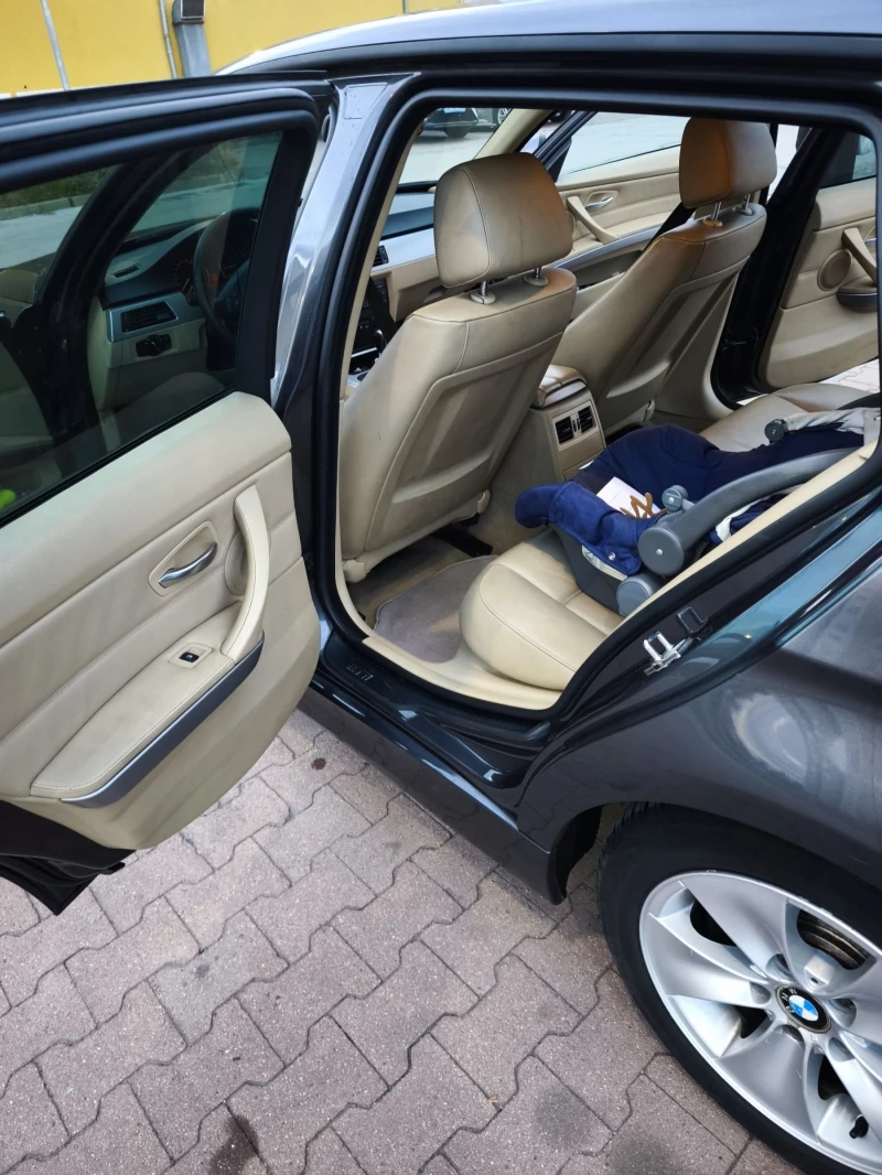 BMW 320, снимка 5 - Автомобили и джипове - 52294417