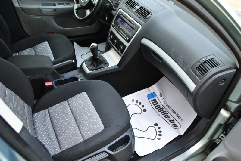 Skoda Octavia 1.6TDI, снимка 9 - Автомобили и джипове - 52379474