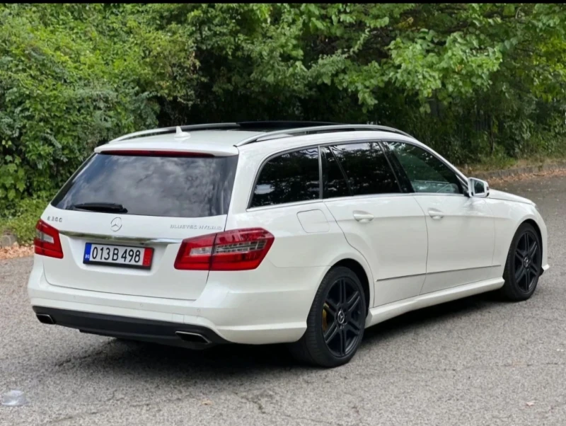Mercedes-Benz E 300 Avantgarde , снимка 8 - Автомобили и джипове - 53125471