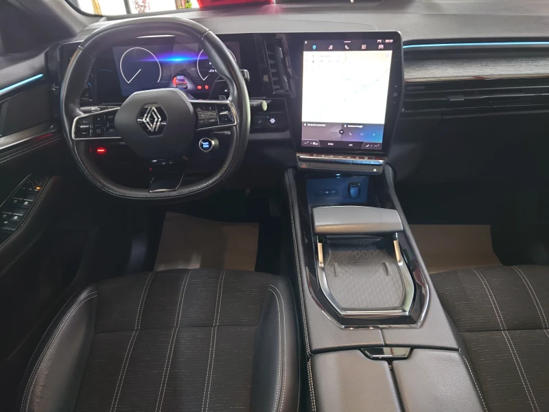 Renault Austral  1.3 Techno MHEV, снимка 12 - Автомобили и джипове - 53379232