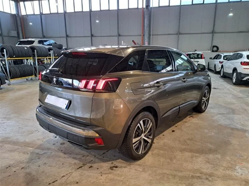 Peugeot 3008 1.5 HDI Automatic + , снимка 2 - Автомобили и джипове - 48420649