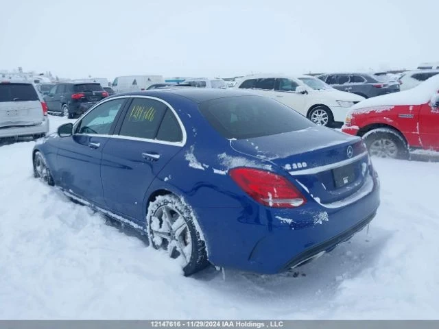 Mercedes-Benz C 300 Градушков/AMG пакет/Панорама/Цена до България, снимка 3 - Автомобили и джипове - 48420649