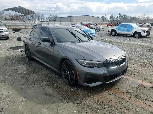 BMW 330 2l I, снимка 12 - Автомобили и джипове - 54394081