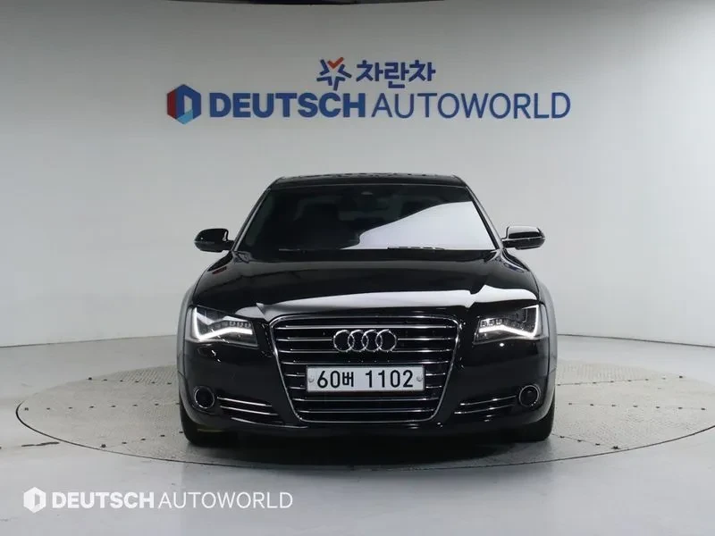 Audi A8, снимка 3 - Автомобили и джипове - 54996750