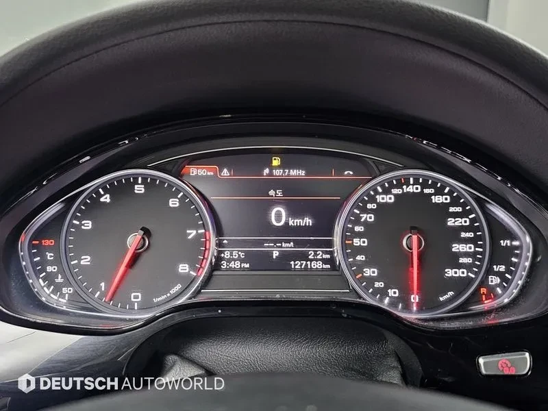 Audi A8, снимка 8 - Автомобили и джипове - 54996750