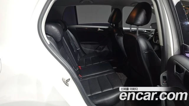 VW Golf, снимка 12 - Автомобили и джипове - 56077542