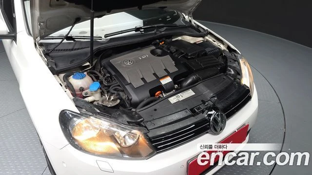 VW Golf, снимка 6 - Автомобили и джипове - 56077542