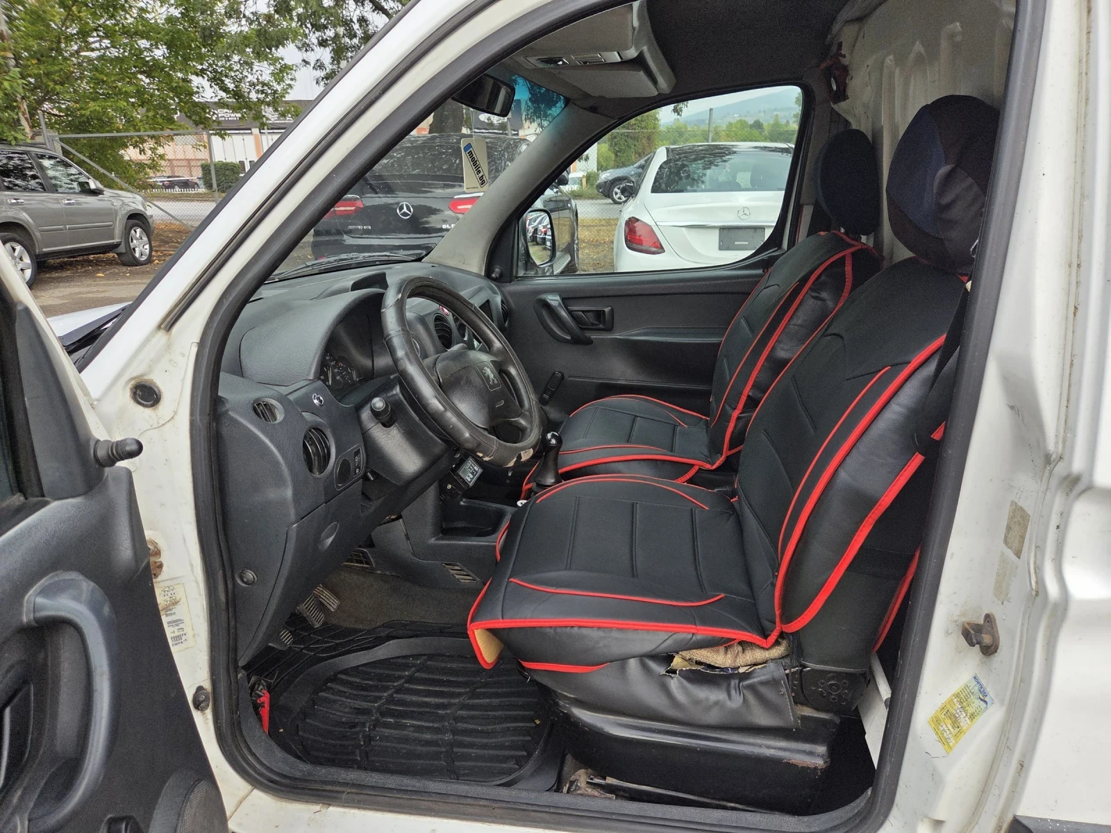Peugeot Partner 1.9D/90к.с. | Хладилен | Регистриран - изображение 9