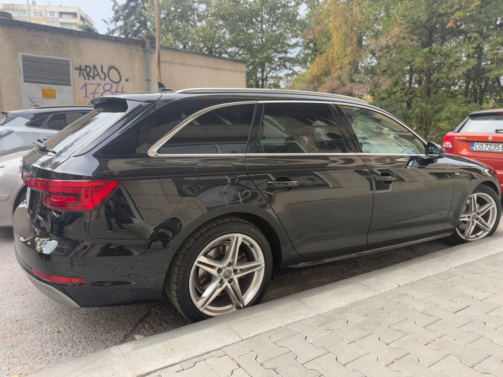 Audi A4 2.0 TDI, 190 hp, S-Line, Quattro, Virtual cockpit , снимка 4 - Автомобили и джипове - 53640263