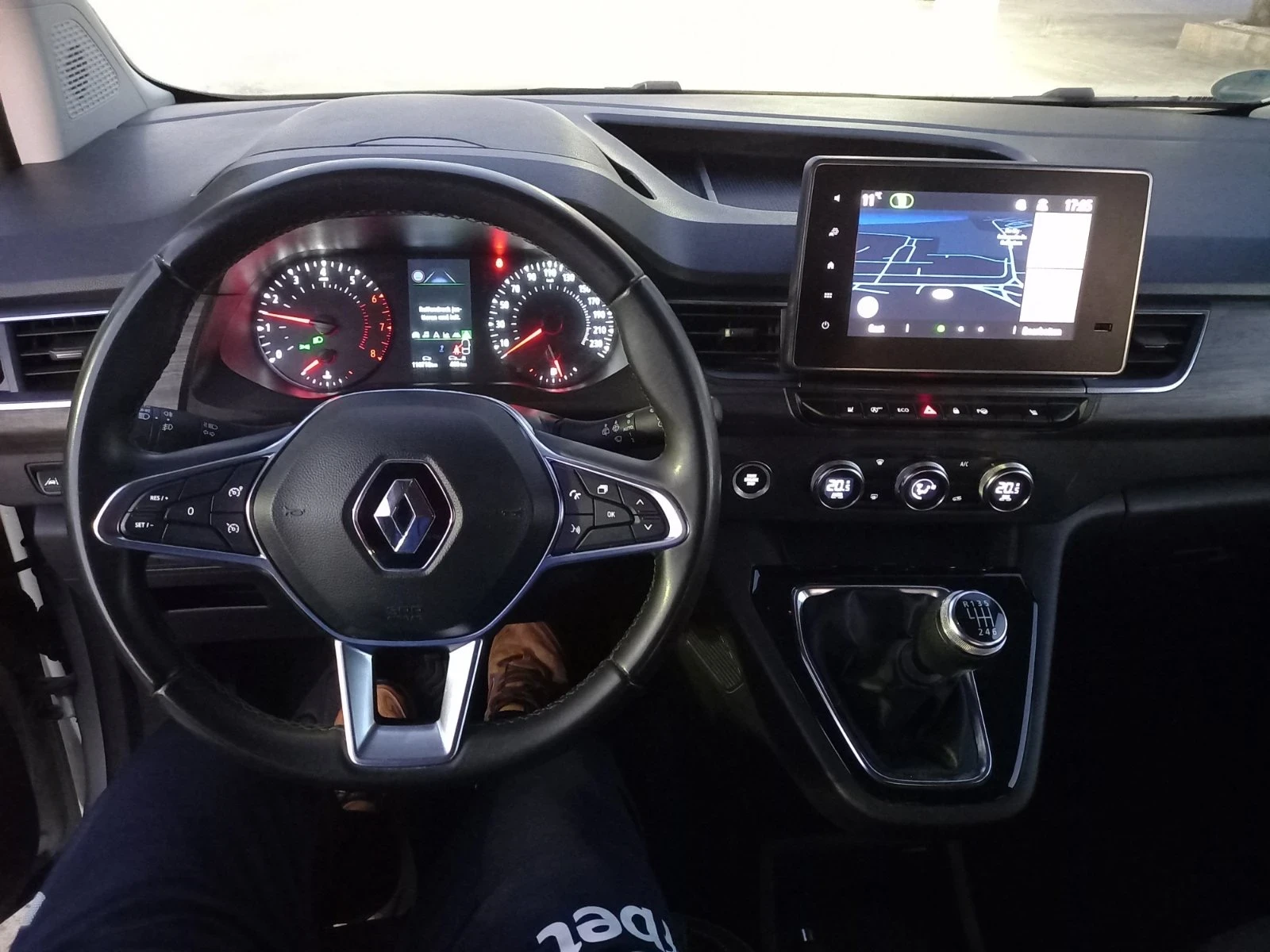 Renault Kangoo Renault Kangoo 1.4 Benzin 131 ps Evro 6 - изображение 8