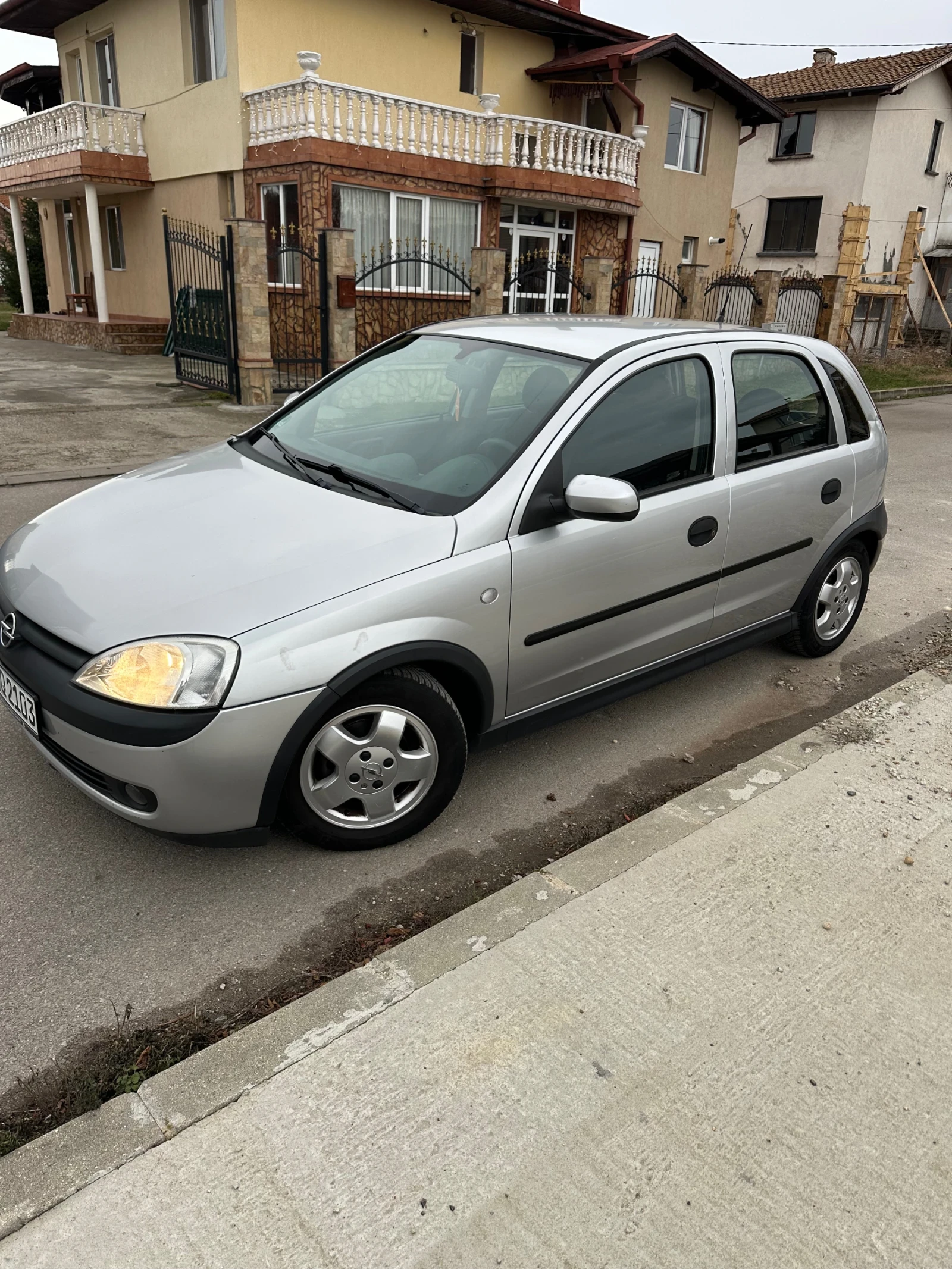 Opel Corsa Opel Corsa 1.2 - изображение 5