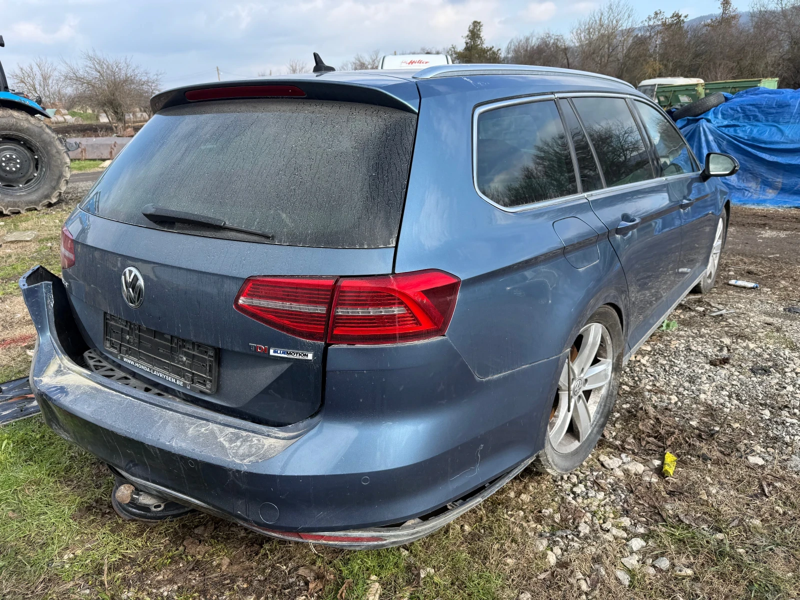 VW Passat  - изображение 4