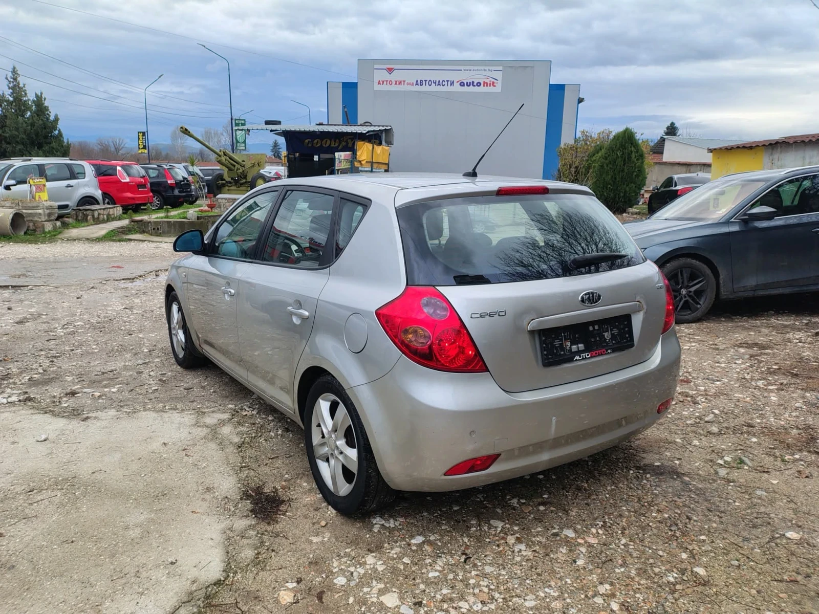 Kia Ceed 1.6 crdi - изображение 4