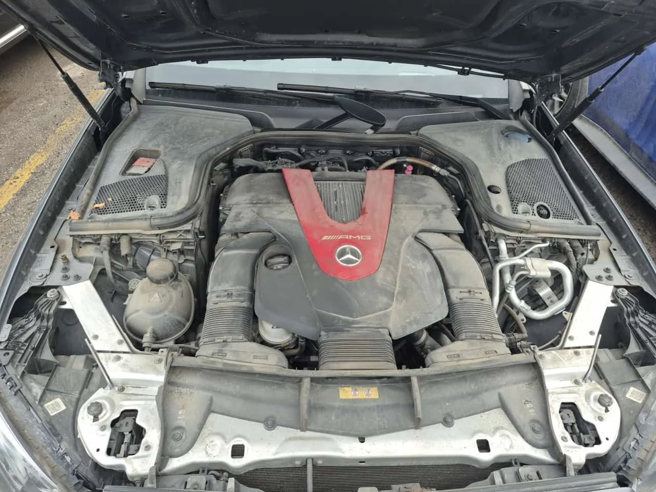 Mercedes-Benz E 43 AMG CARFAX/Дистроник/+ ГУМИ и ДЖАНТИ/Панорама/Подгрев/, снимка 16 - Автомобили и джипове - 54034170