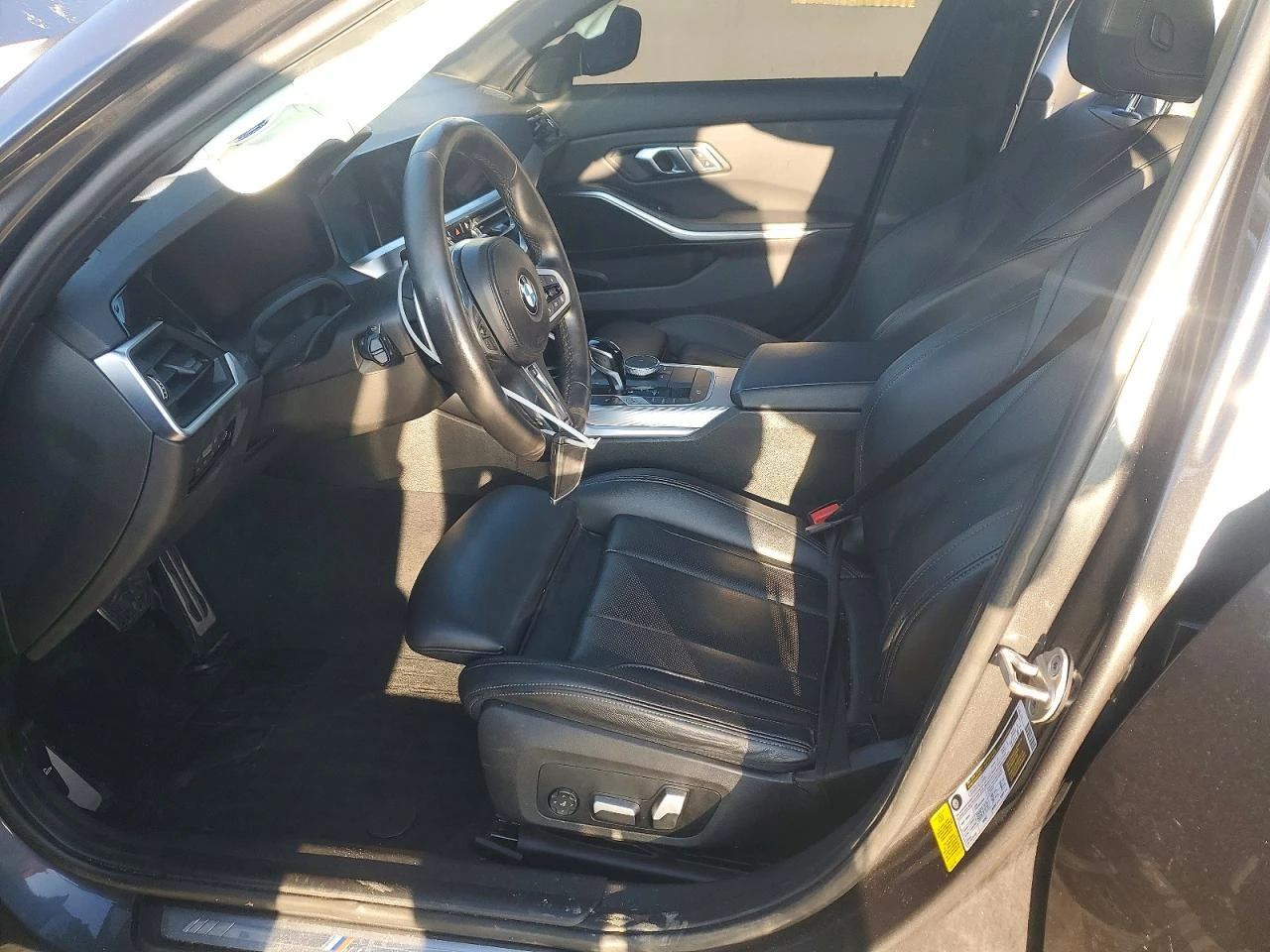 BMW 330 2l I, снимка 6 - Автомобили и джипове - 54394081