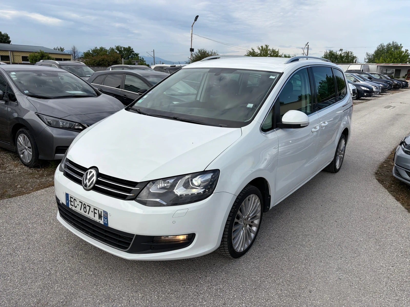 VW Sharan 2.0i Automatic 