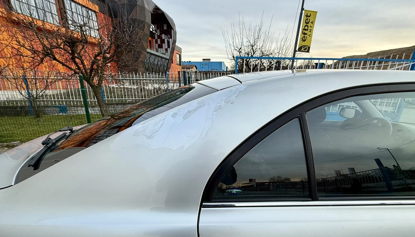 Toyota Avensis 2.0 D4D, снимка 7 - Автомобили и джипове - 55054320