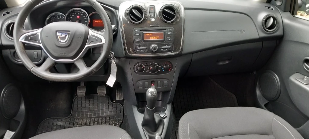 Dacia Sandero 1.0 SCe, снимка 9 - Автомобили и джипове - 55259563