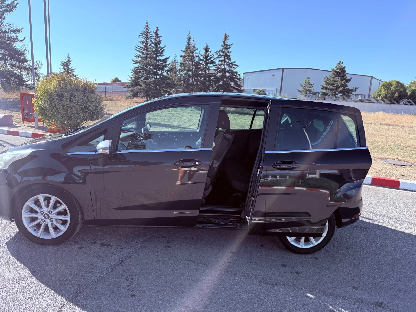 Ford B-Max 1.4I TITANIUM Газов инжекцион, снимка 6 - Автомобили и джипове - 55982982