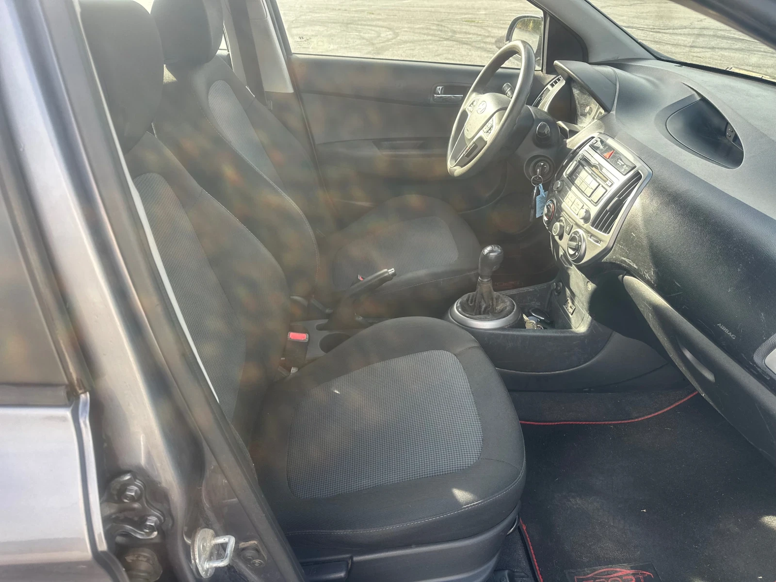 Hyundai I20 1.1CRDI LED | Mobile.bg � ����������� 10