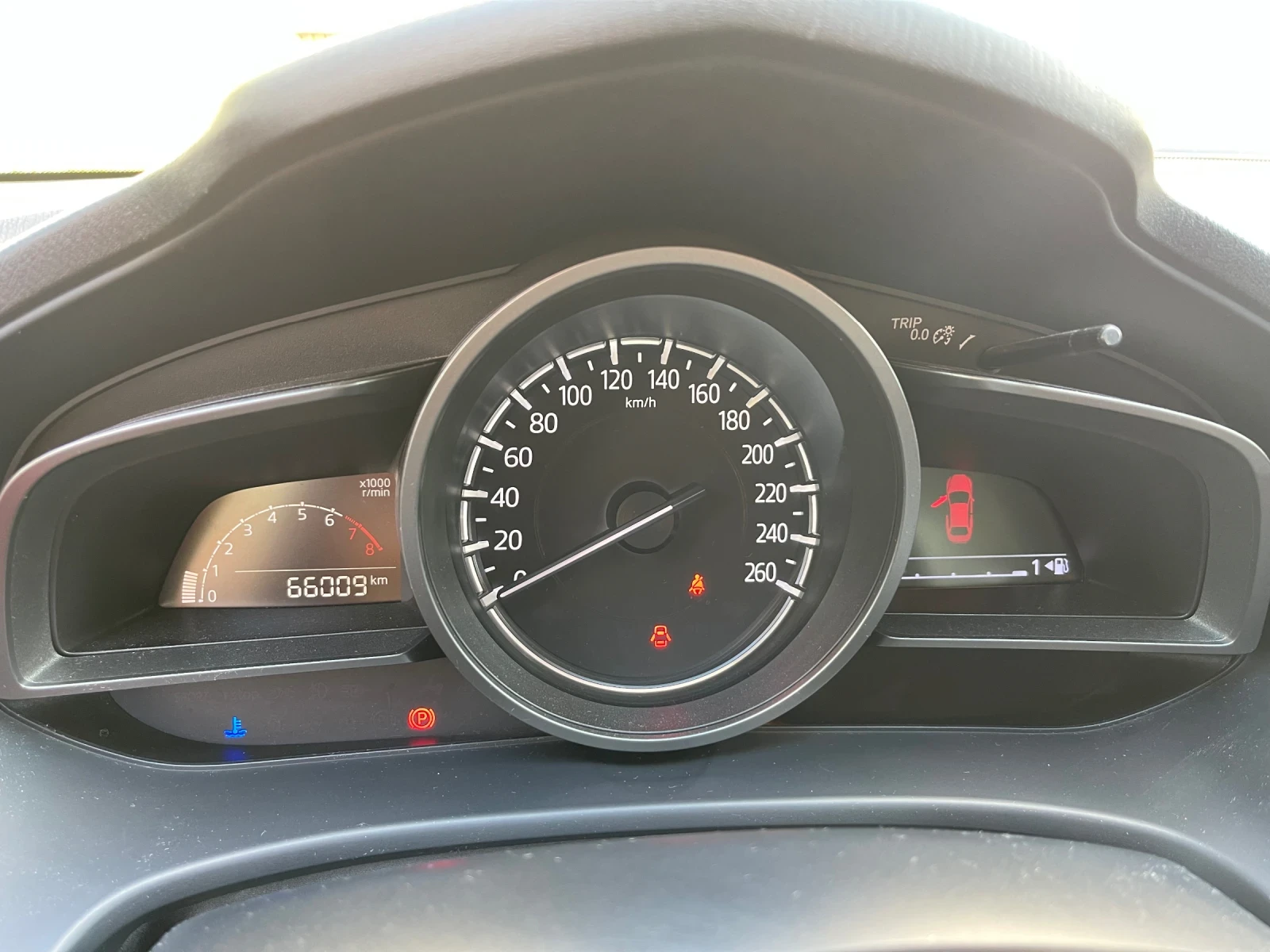Mazda 3, снимка 5 - Автомобили и джипове - 56588158