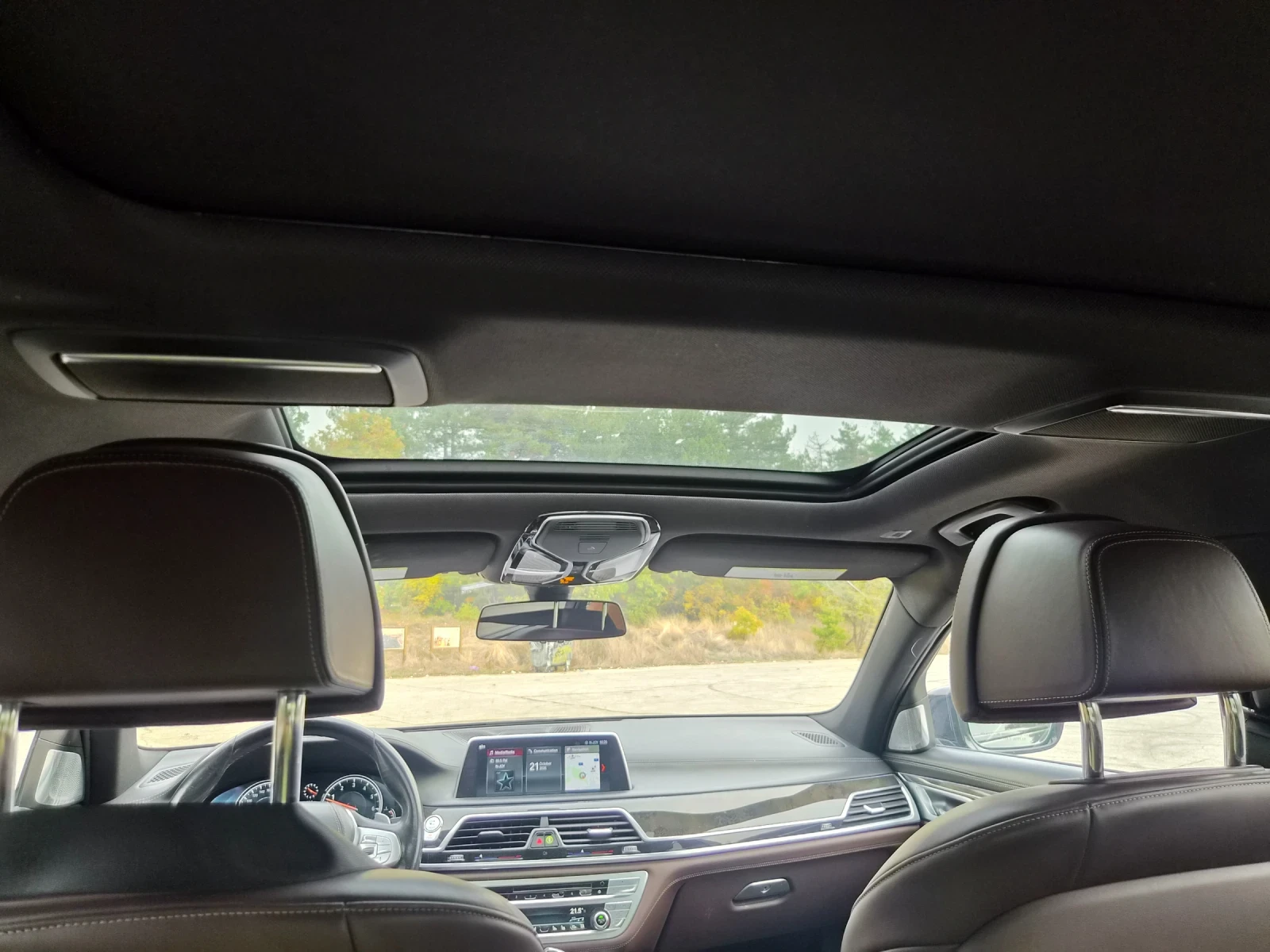 BMW 750, снимка 12 - Автомобили и джипове - 56595140