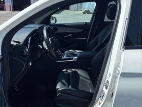 Mercedes-Benz GLC 300 4MATIC SUV/ПАНОРАМА/ПОДГРЕВИ, снимка 10