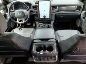 Ford F150 LIGHTNING PRO 4x4, снимка 8