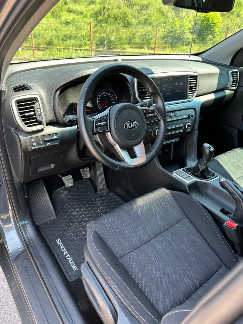 Kia Sportage, снимка 7 - Автомобили и джипове - 47639374