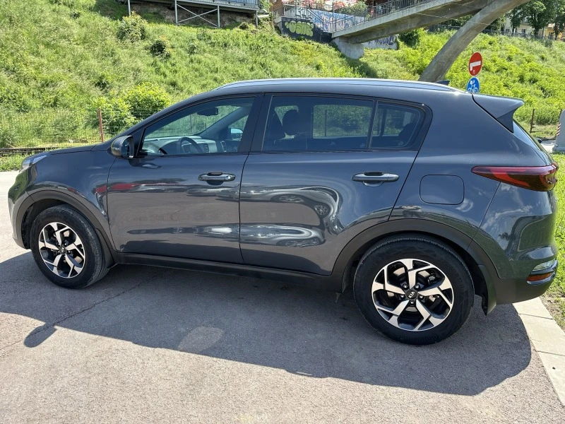 Kia Sportage, снимка 3 - Автомобили и джипове - 47639374