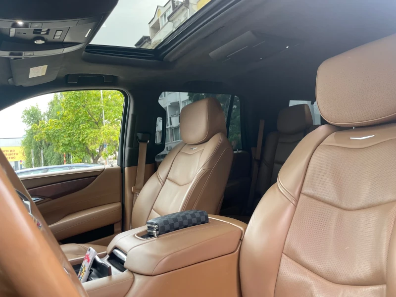 Cadillac Escalade PLATINUM, снимка 9 - Автомобили и джипове - 47183413