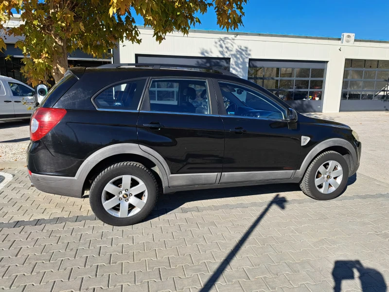 Chevrolet Captiva, снимка 3 - Автомобили и джипове - 47754273