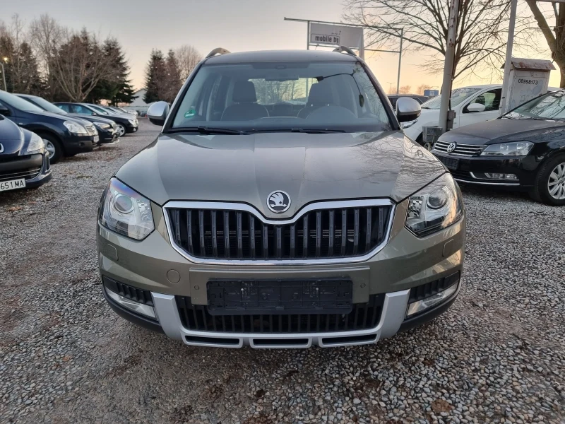 Skoda Yeti 2.0TDI, снимка 15 - Автомобили и джипове - 48437087