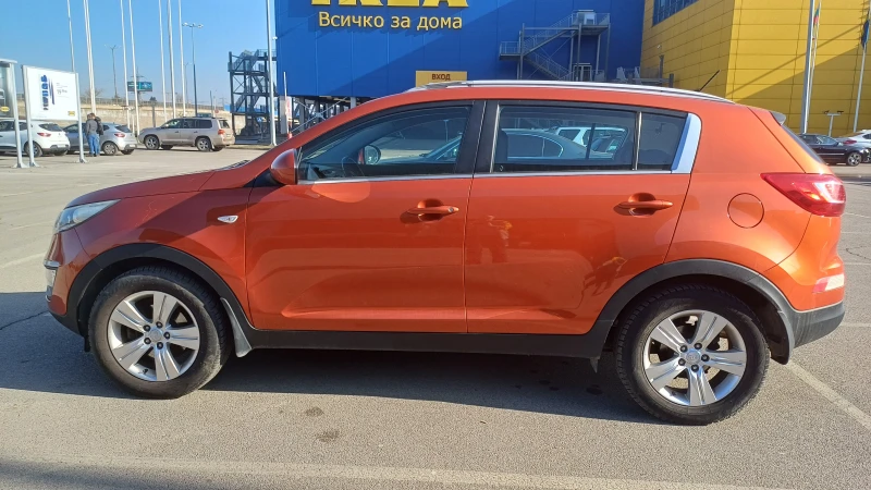 Kia Sportage, снимка 12 - Автомобили и джипове - 48860573