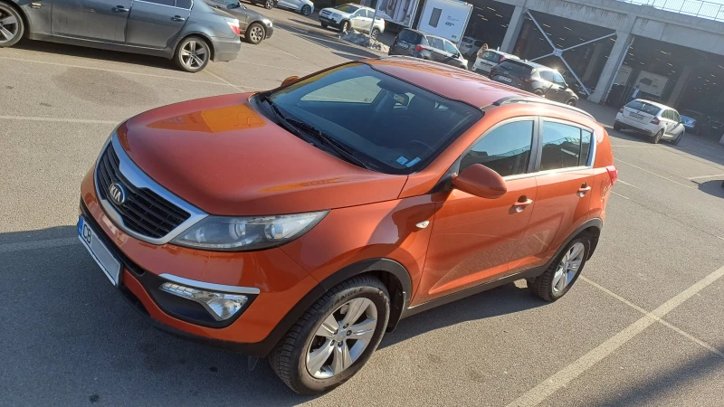 Kia Sportage, снимка 3 - Автомобили и джипове - 48860573