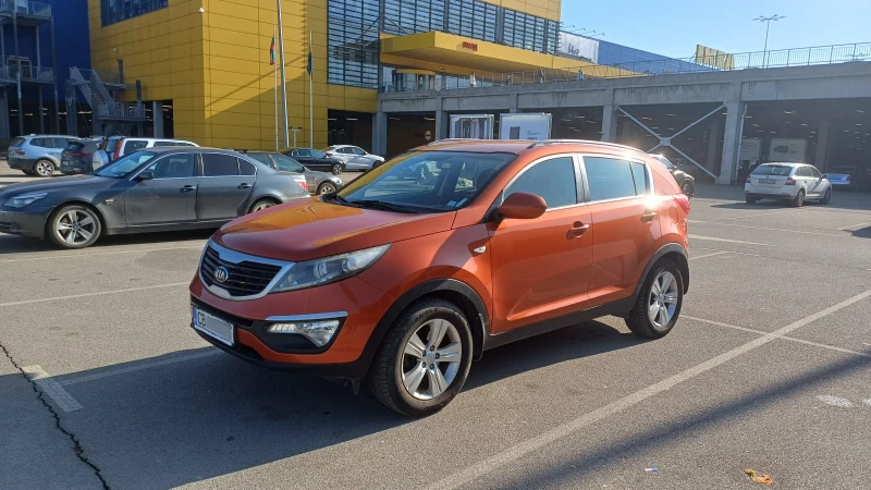 Kia Sportage, снимка 4 - Автомобили и джипове - 48860573