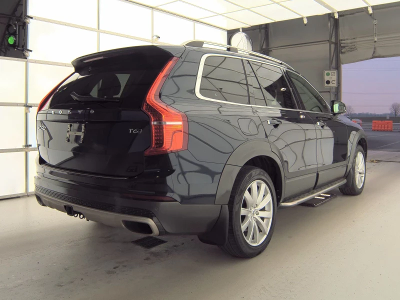 Volvo Xc90 T6* MOMENTUM* ДИГИТАЛНО* ТАБЛО* КАМЕРА* МАСАЖ* ДИС, снимка 2 - Автомобили и джипове - 52641494