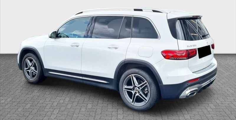 Mercedes-Benz GLB 200i 4Matic AMG Line, снимка 3 - Автомобили и джипове - 52660065
