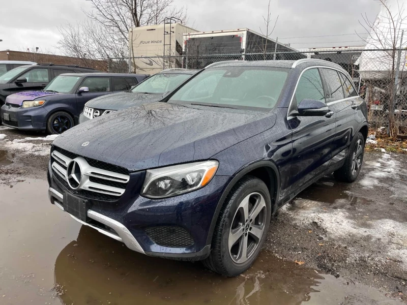 Mercedes-Benz GLC 300 * CARFAX * БЕЗ ПЪРВОНАЧАЛНА ВНОСКА