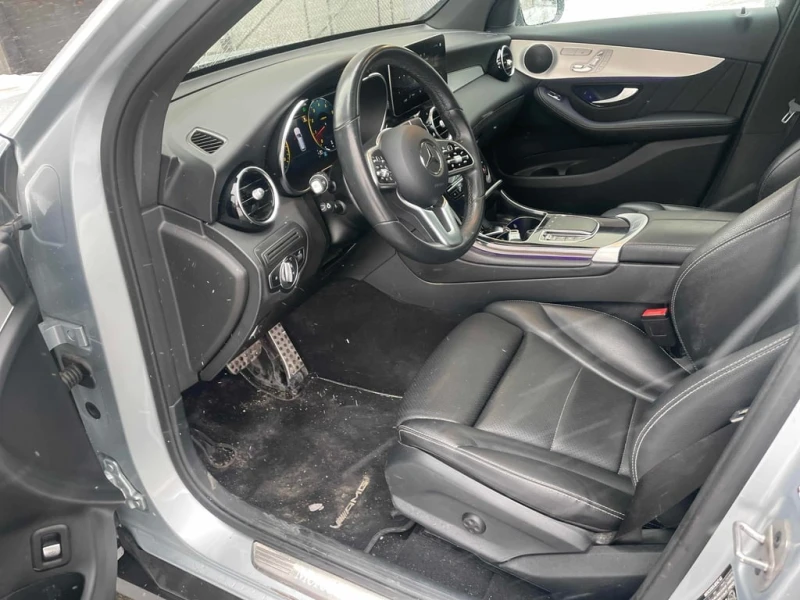 Mercedes-Benz GLC 300  CARFAX, снимка 5 - Автомобили и джипове - 53188215